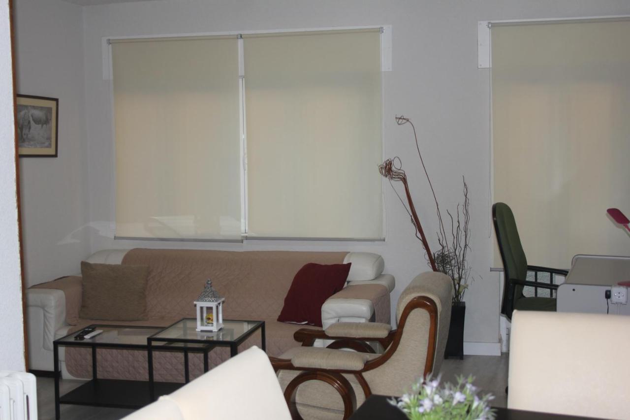 The Flats Apartment Ávila Luaran gambar