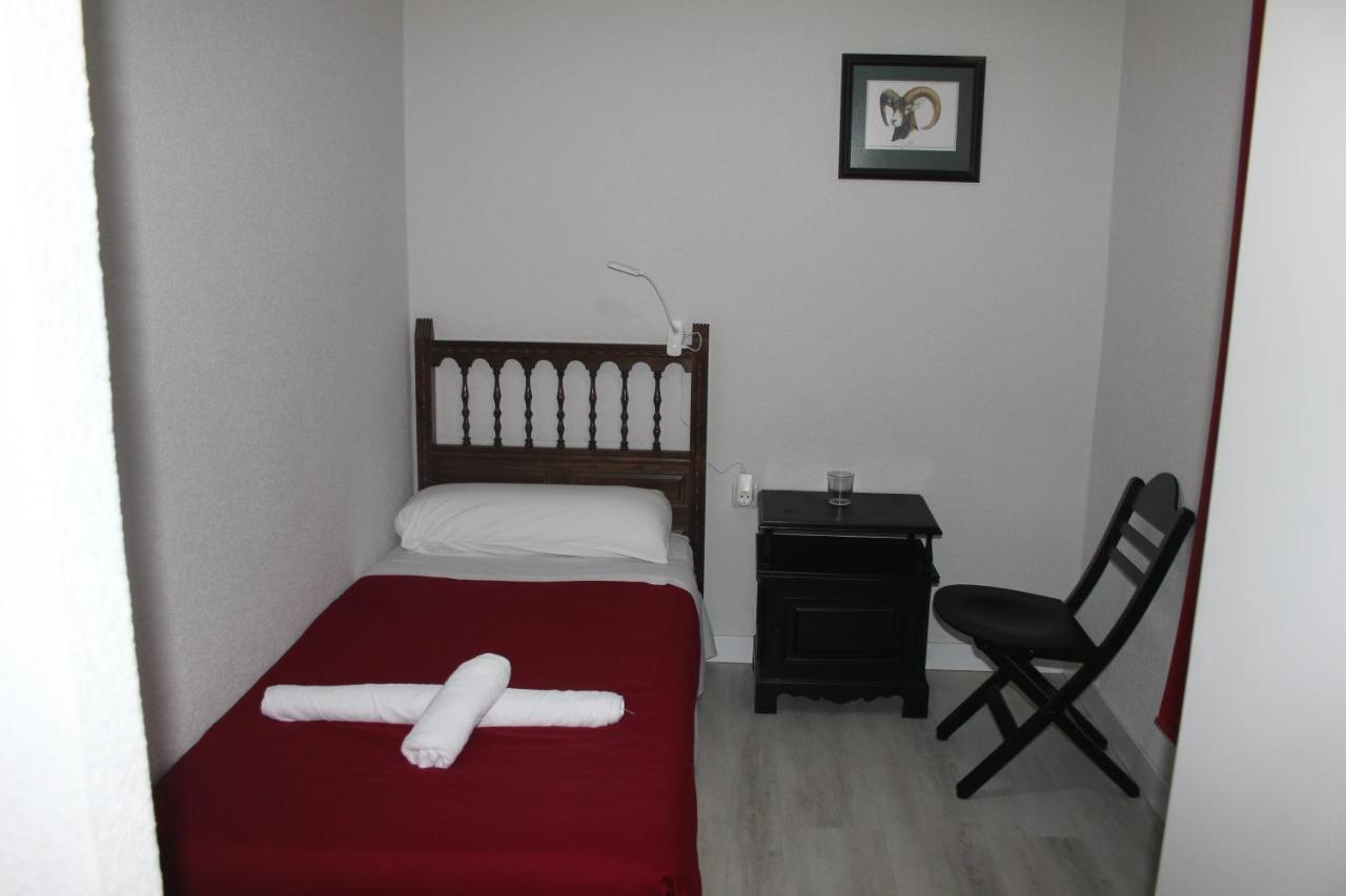The Flats Apartment Ávila Luaran gambar